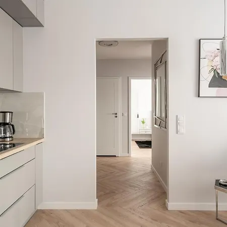 Rentplanet - Nowa Manufaktura Апартаменти *