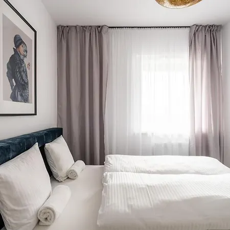 Rentplanet - Nowa Manufaktura *